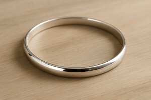 銀器能用超聲波清洗嗎？選對方法，潔凈如新不傷器